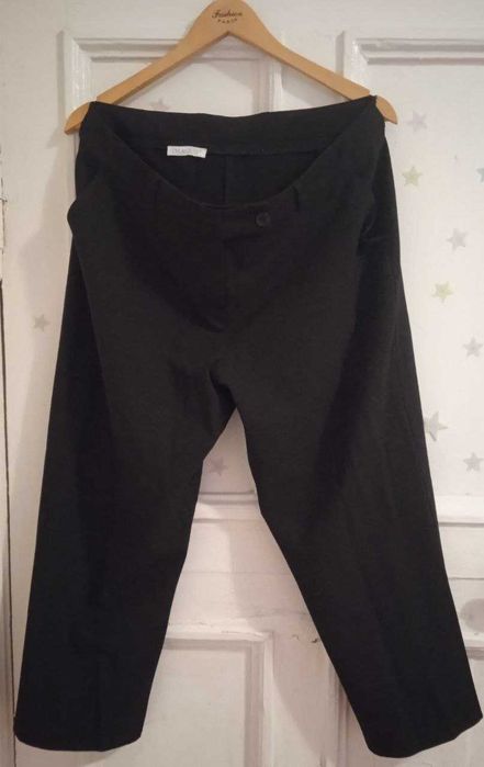 Бриджи черного цвета, 50р.