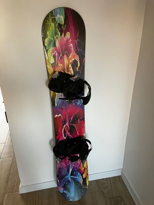 Deska snowboardowa + buty + pokrowiec