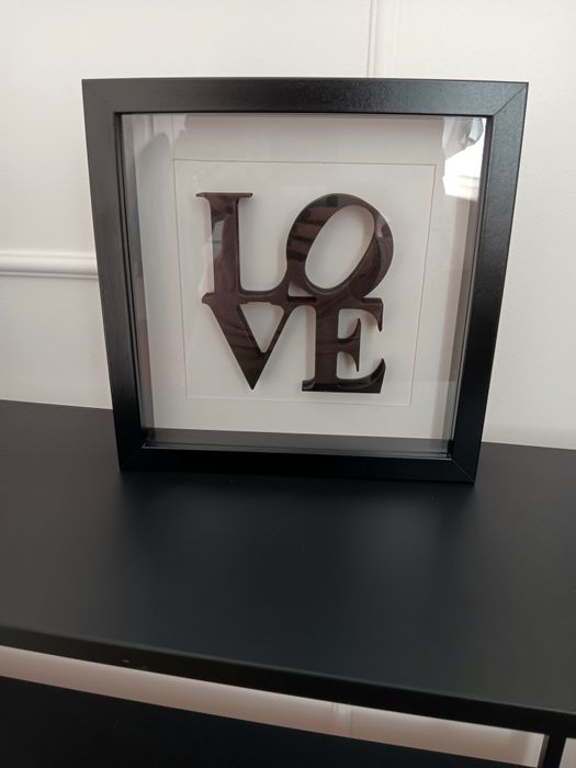 Quadro LOVE pousar ou pendurar