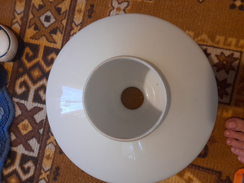 Продам плафони к люстрам
