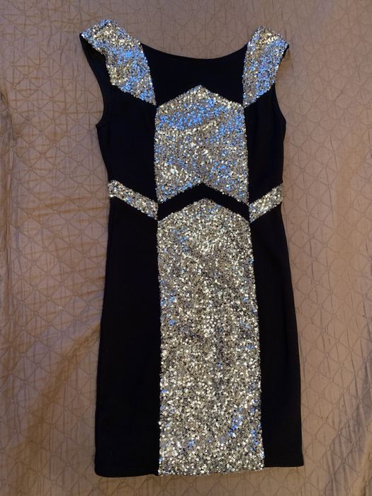 Шикарне плаття (с)