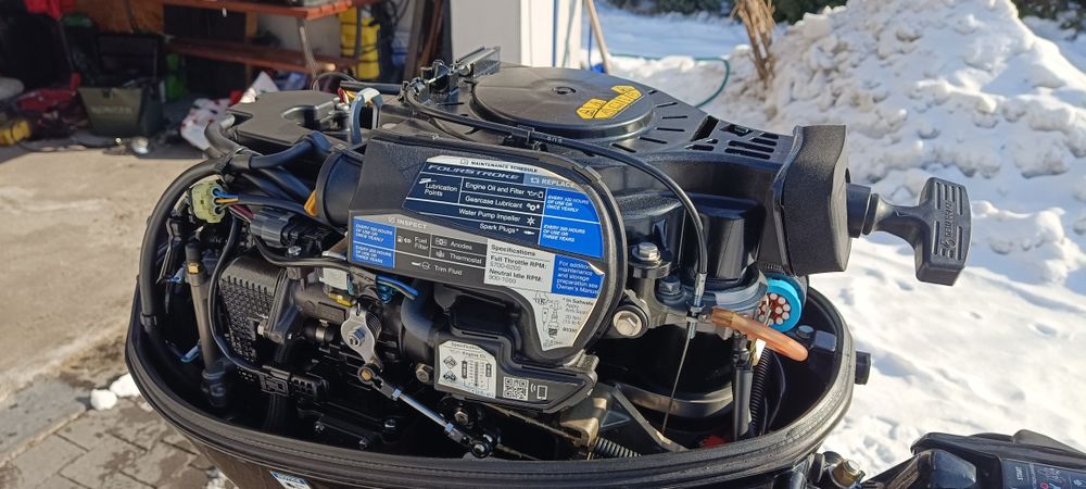 Silnik zaburtowy Mercury 20 stopa L