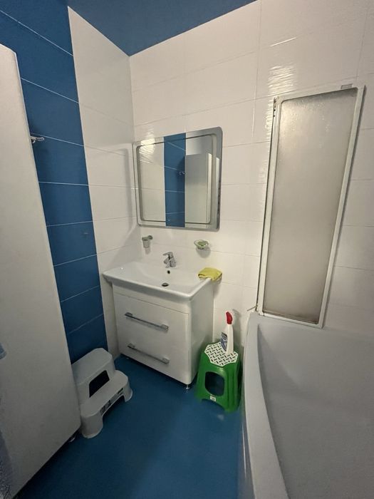 Сдам 2 х к.кв.на Песках в новом доме