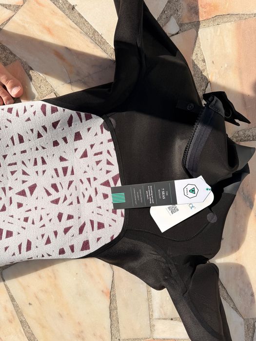 Fato de surf Vissla 7 Seas 4/3 mm – L – Novo, nunca usado
