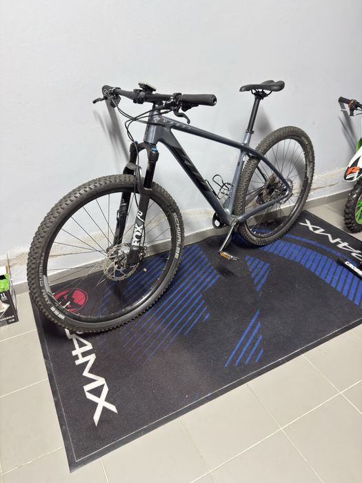 Bicicleta KTM Myroon Elite 29'' L FOX Carbono