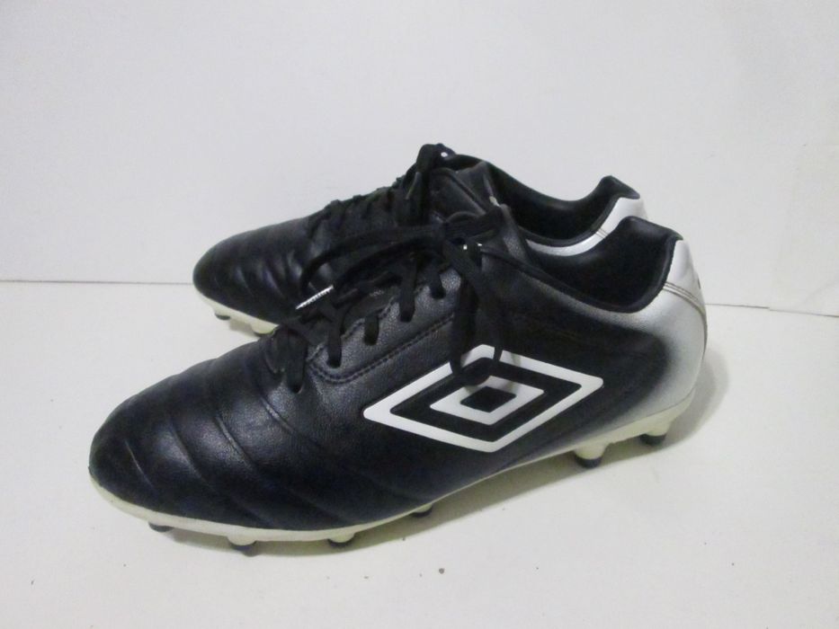 Бутсы Буцы футбольные 42 размер