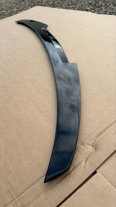 Spoiler na klapę BMW F32 M4 look CS czarny połysk ABS