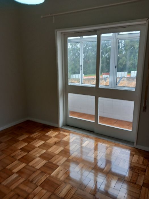 Arrenda-se T2 em Gondomar