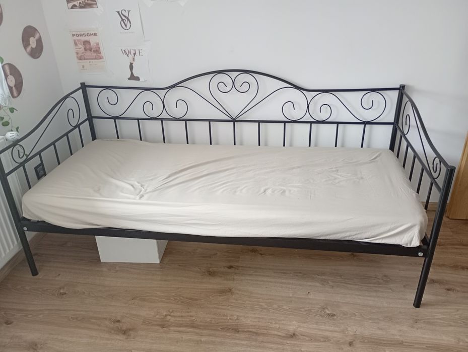 Łóżko metalowe stylowe