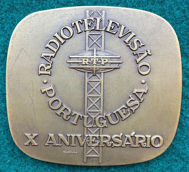 Medalha rádiotelevisão Portuguesa 1966