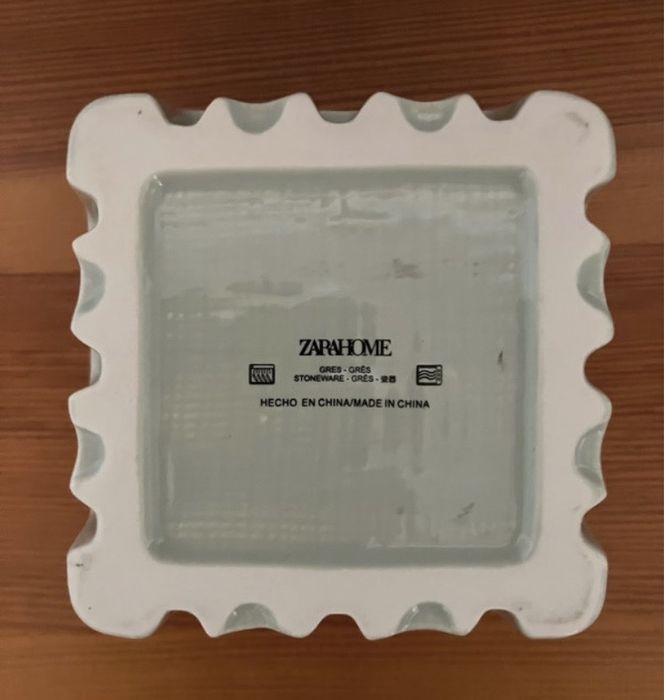 Ceramiczny pojemnik Zara Home.