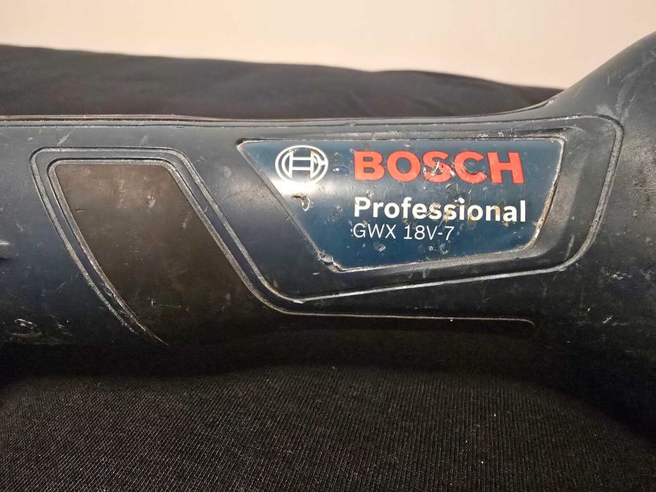 Szlifierka kątowa Bosch GWX 18V-7 Xlock