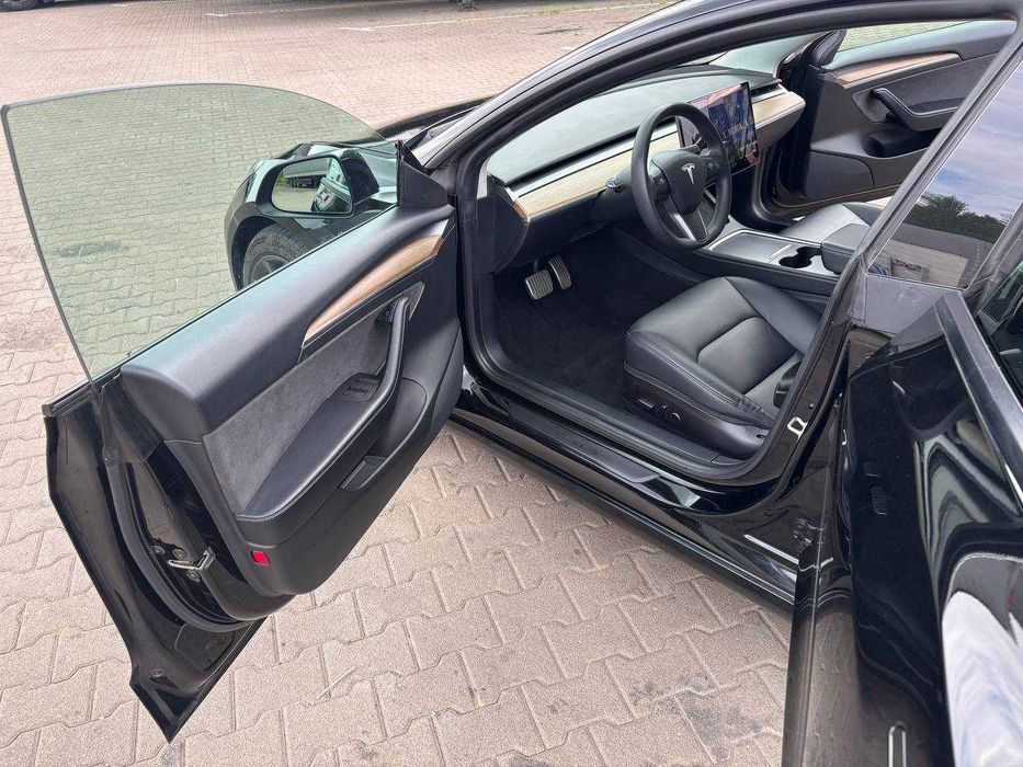 Tesla Model 3 Long Range AWD 2021 82.5 kw
