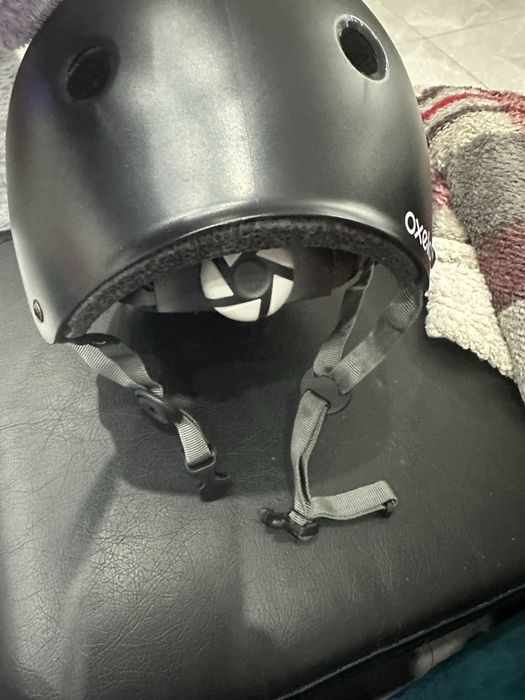 Capacetes para bicicletas ou trotrinetes