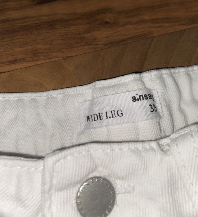 джинси wide leg.