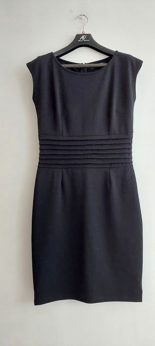 Czarna sukienka Top Secret
