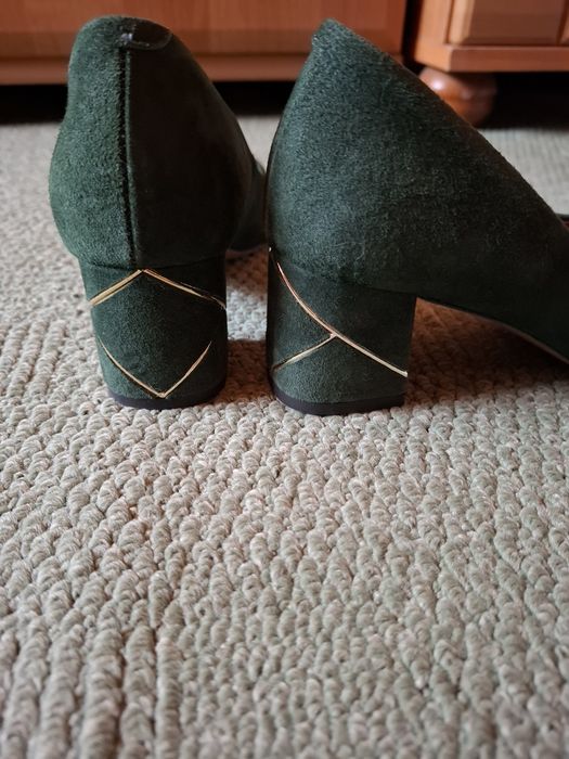Czółenka Neścior, zielone, 37, skóra