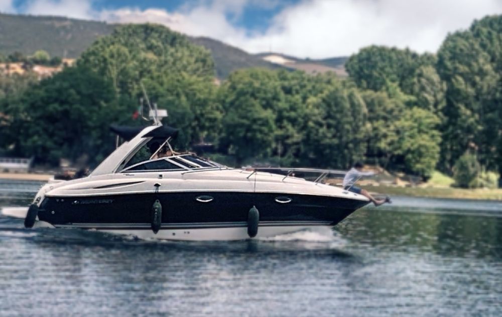 Monterey 295 Sport Cruiser | 2007 | Bravo III SeaCore | Apenas 300h | Totalmente Restaurado