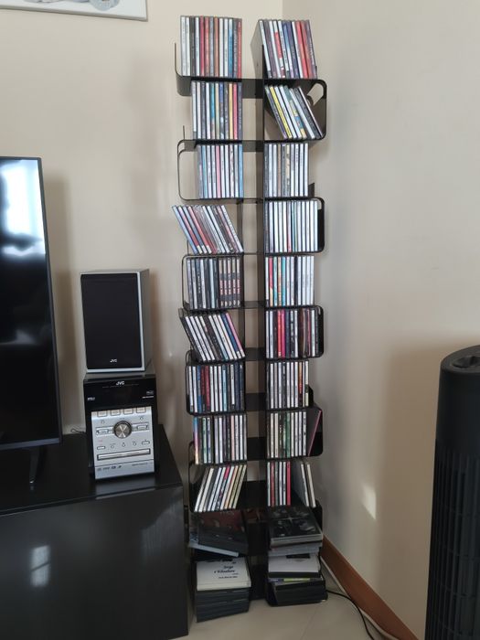 Estante cd's preta