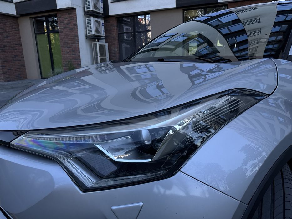 Офіційна Toyota C-HR  2018р., AWD, Premium
