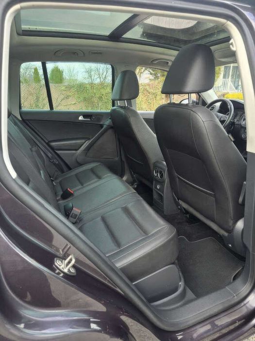 Volkswagen Tiguan      2016