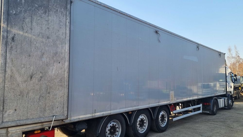 Stas ruchoma podłoga 92m3 2017 rok Podłoga 6 mm