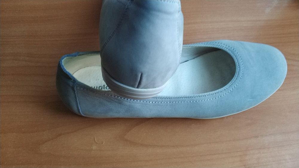 женскиеі кожаные туфли 41р,  26см