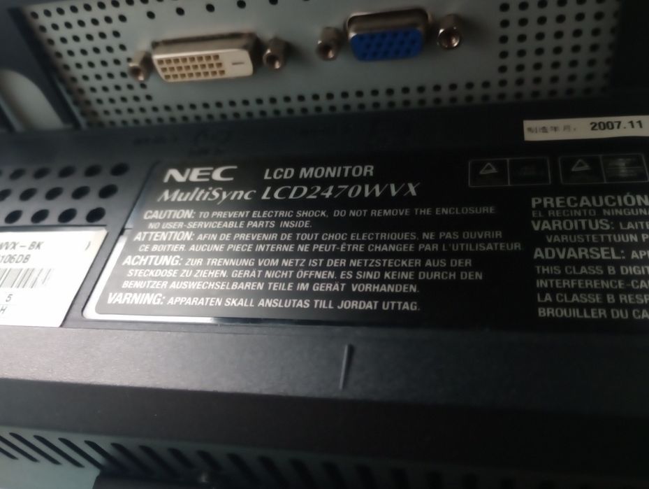 Monitor 24" NEC LCD 2470