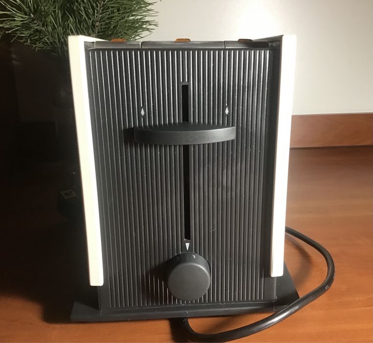 Тостер Braun 4120