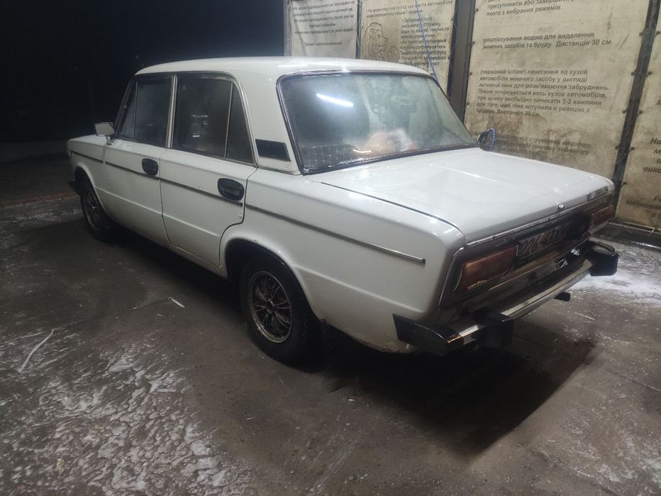 Ваз 2106 на повному бойовому ходу