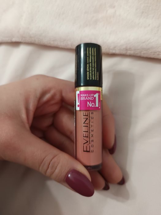 Róż w płynie Eveline