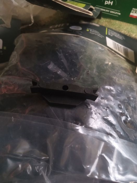 Klipsy,mocowanie deski kompozytowej