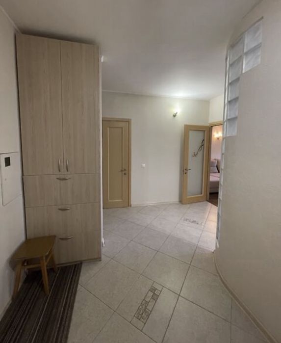 Литвинського 45б, Нова дарниця, оренда 2-3 кімнатної
