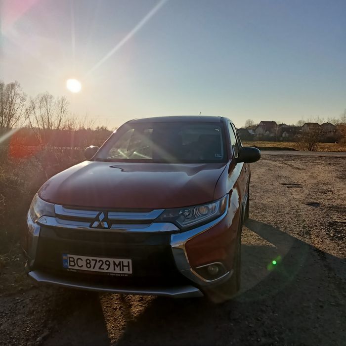 Mitsubishi Outlander Se