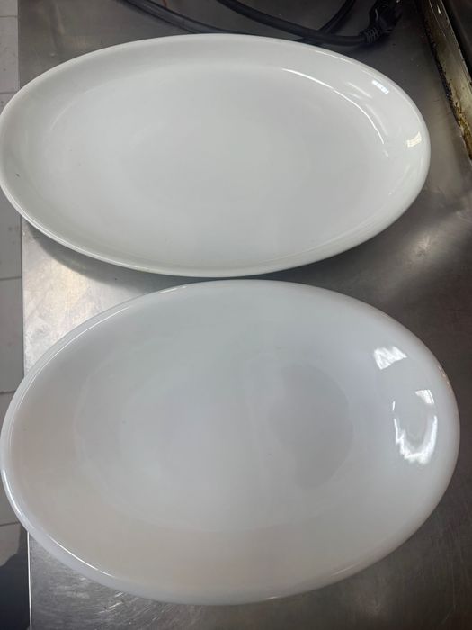 Pratos e travessas