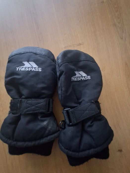 Ubrania zimowe sportowe