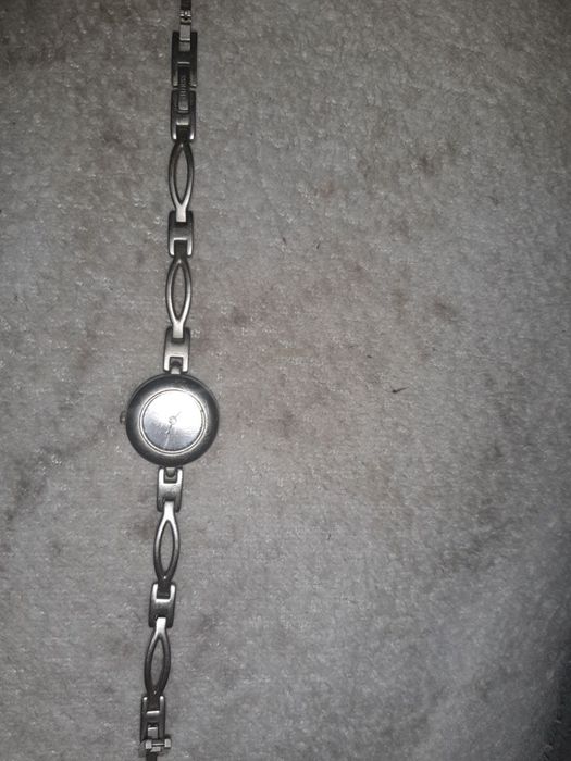 Relógio guess em bom estado