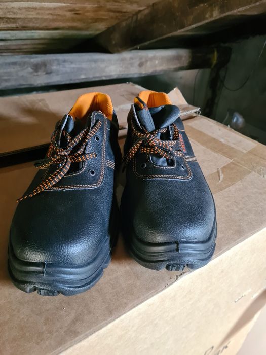 Nowe buty robocze BHP męskie
