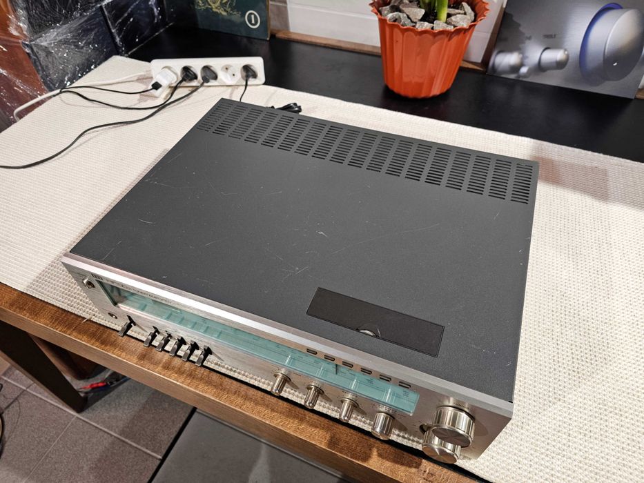 Ресивер ITT HiFi 8031