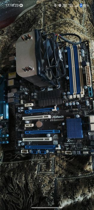 ASRock 970 Extreme4 AMD FX 8100-Core FX-8100