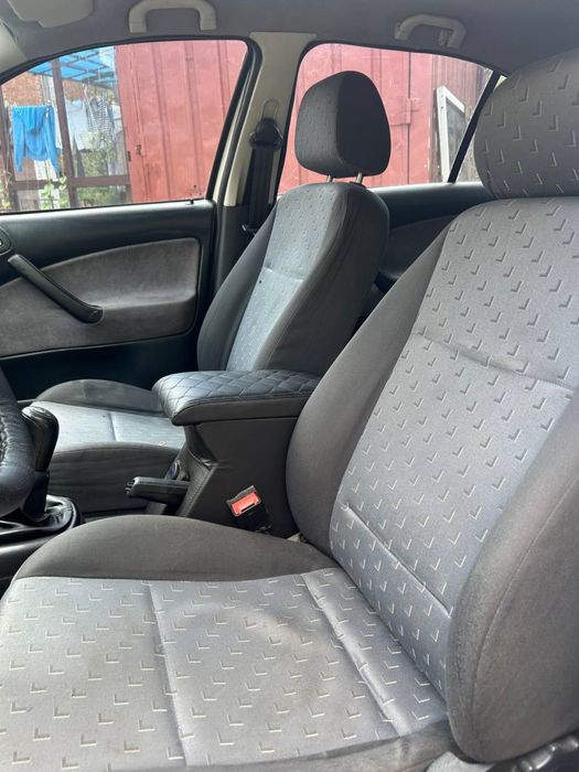 Продам Oktavia Tur