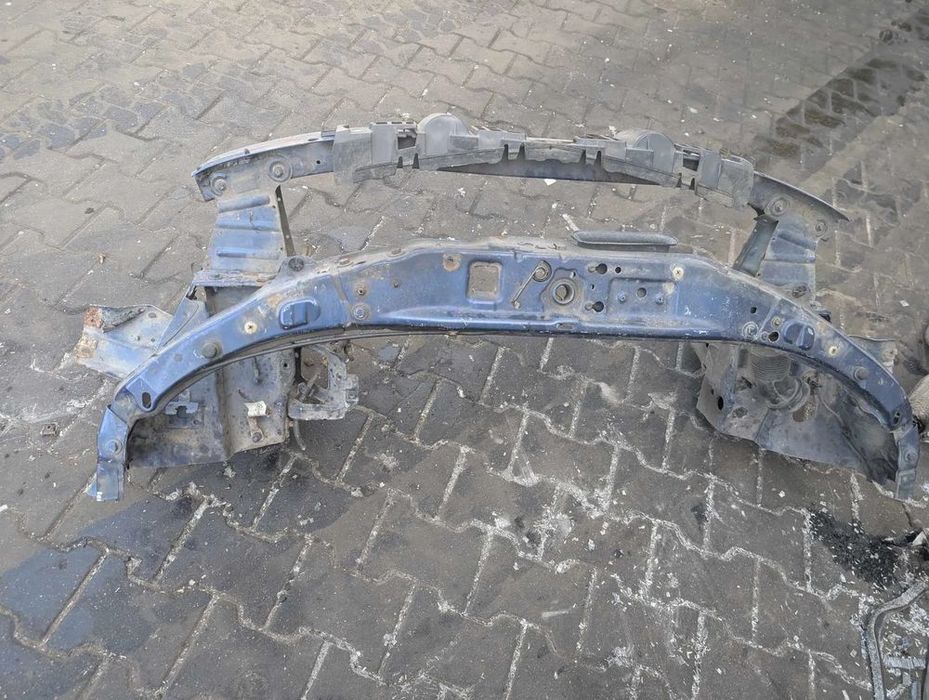 Pas przedni Opel Astra III H Z21B