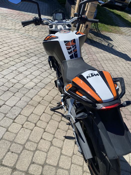 Ktm duke 125 abs piekny