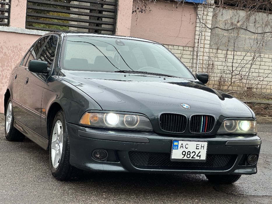 BMW 520 series...