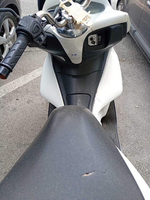 Vendo Mota pcx 2012 Ler anúncio