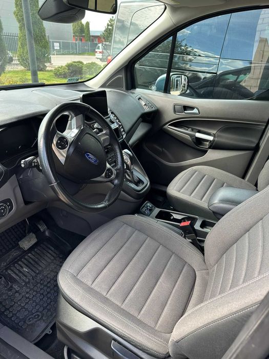 FORD TOURNEO CONNECT 2018