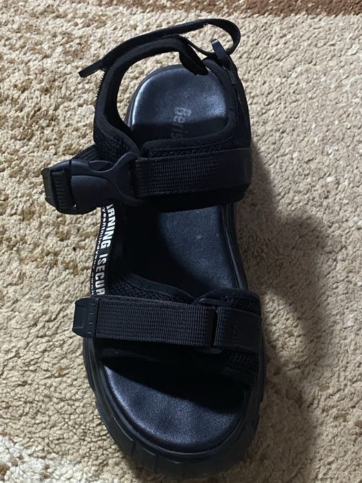 Босоніжки, 37,5-38 розмір