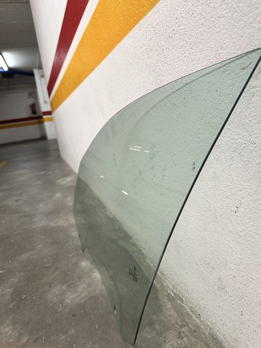 Vidro porta condutor BMW Série 1 E87