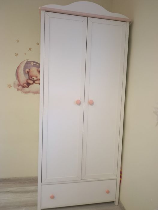 Zestaw mebli dziecięcych