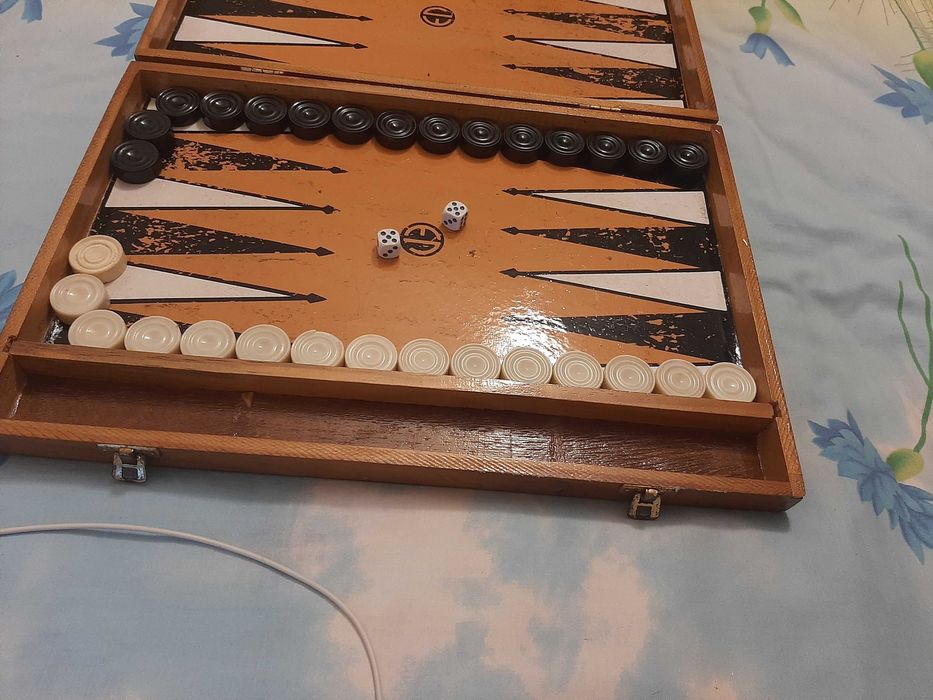 продам   деревянные нарды